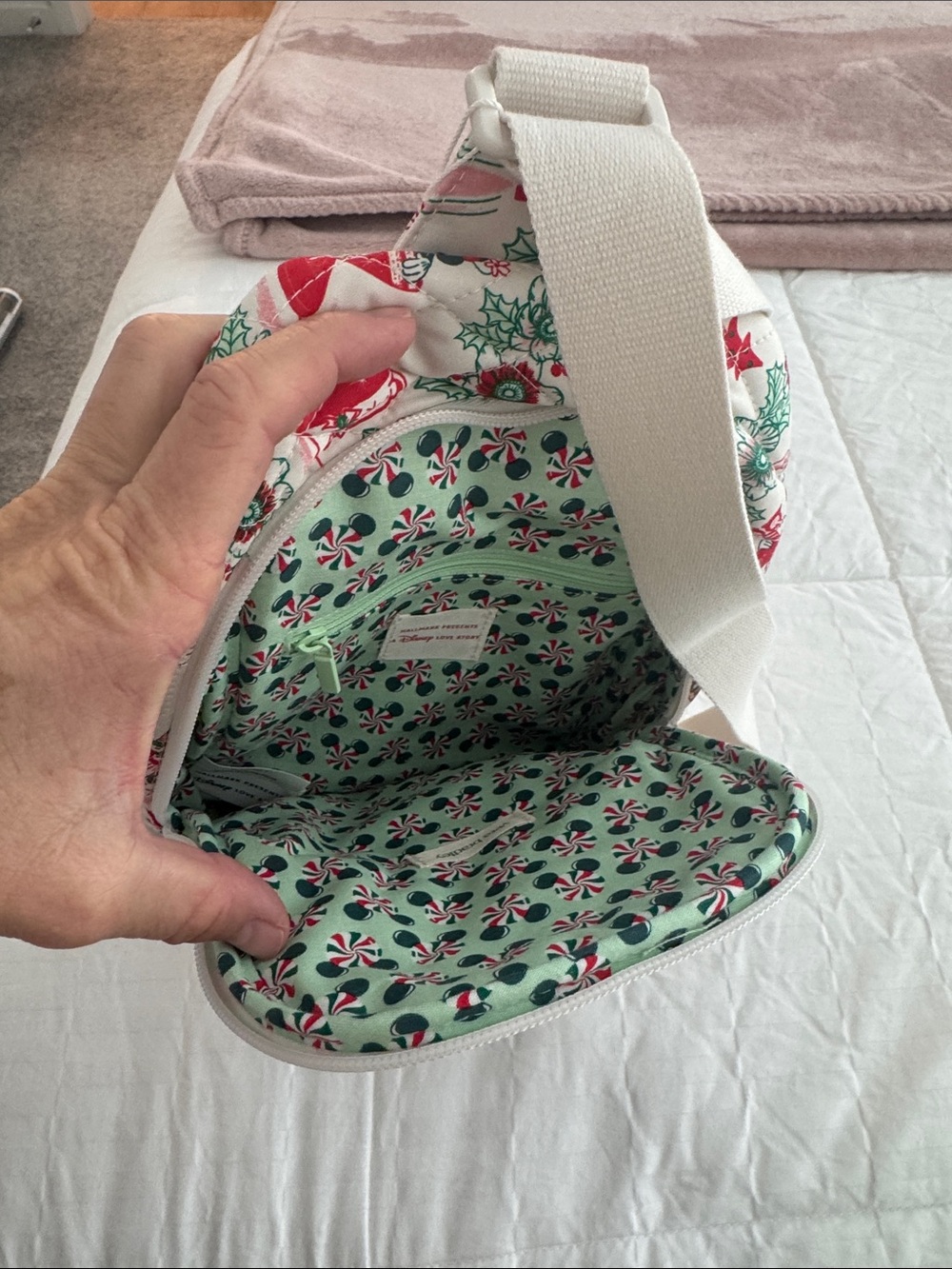 Vera Bradley x Disney Hallmark Holiday Ever After Lorman Sling Backpack Holiday - Picture 7 of 7